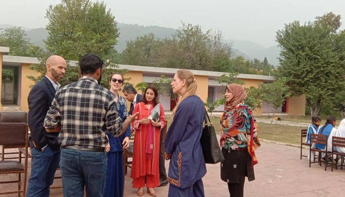 US Delegation Explores Expansion of School Meal Program in Pakistan.