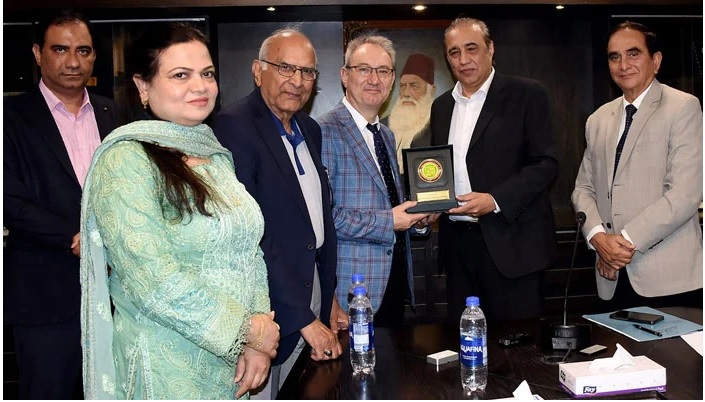 Spanish varsity applauds SSUET’s commitment to green innovation and global cooperation